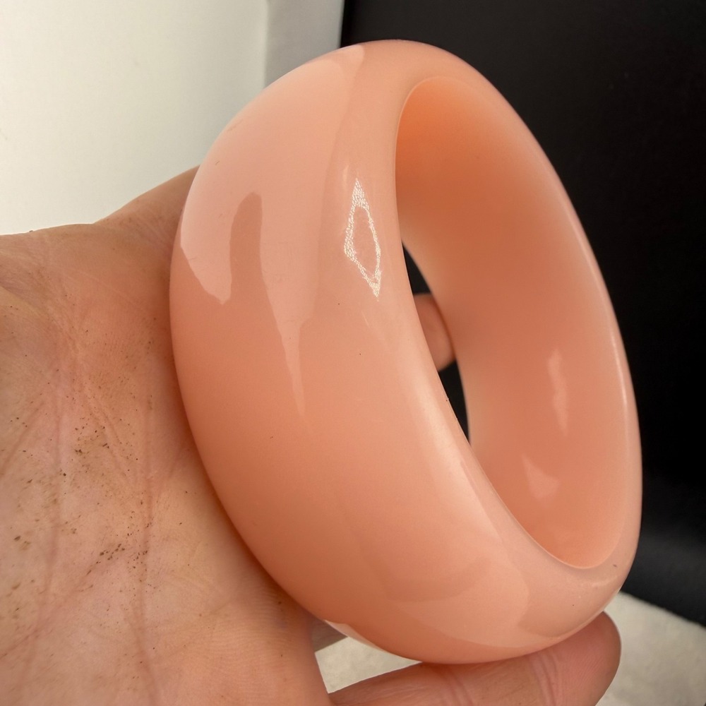 Vintage Acrylic Bangle Bracelet Chunky Wide Peach 8.5"